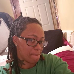 Meet your Posher, Kay